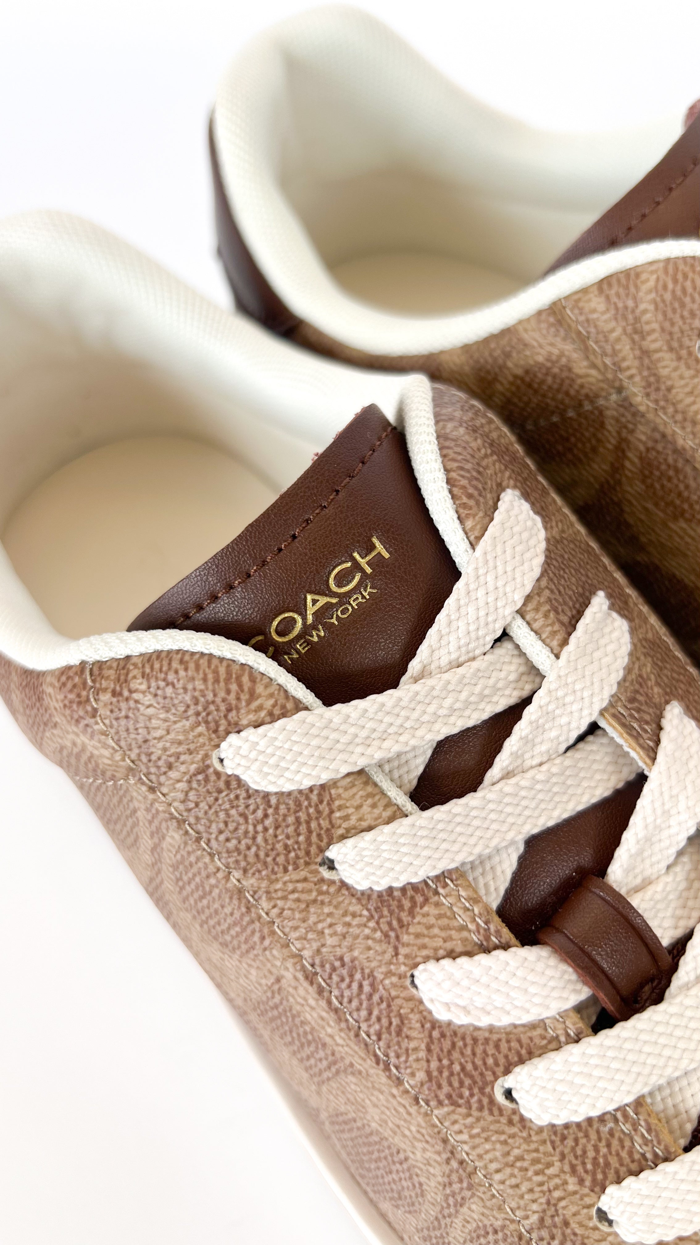 COACH High Line Signature Sneaker