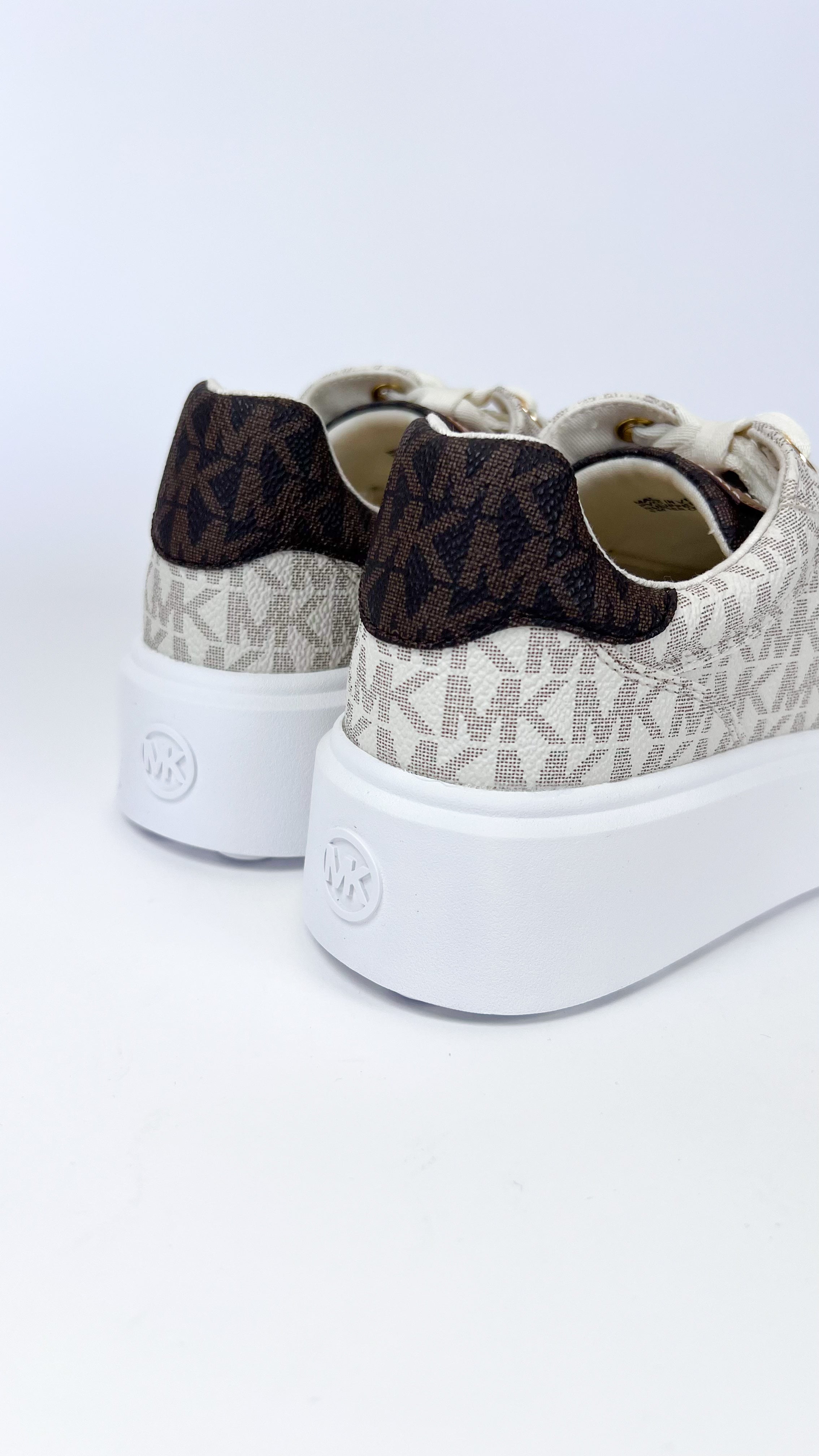 Michael Kors Romey Lace Up Vainilla